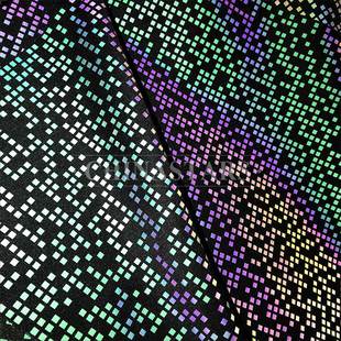 炫彩印花小方格亚美官网（集团）科技有限公司布