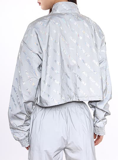 亮银灰色运动服羽绒服亚美官网（集团）科技有限公司面料